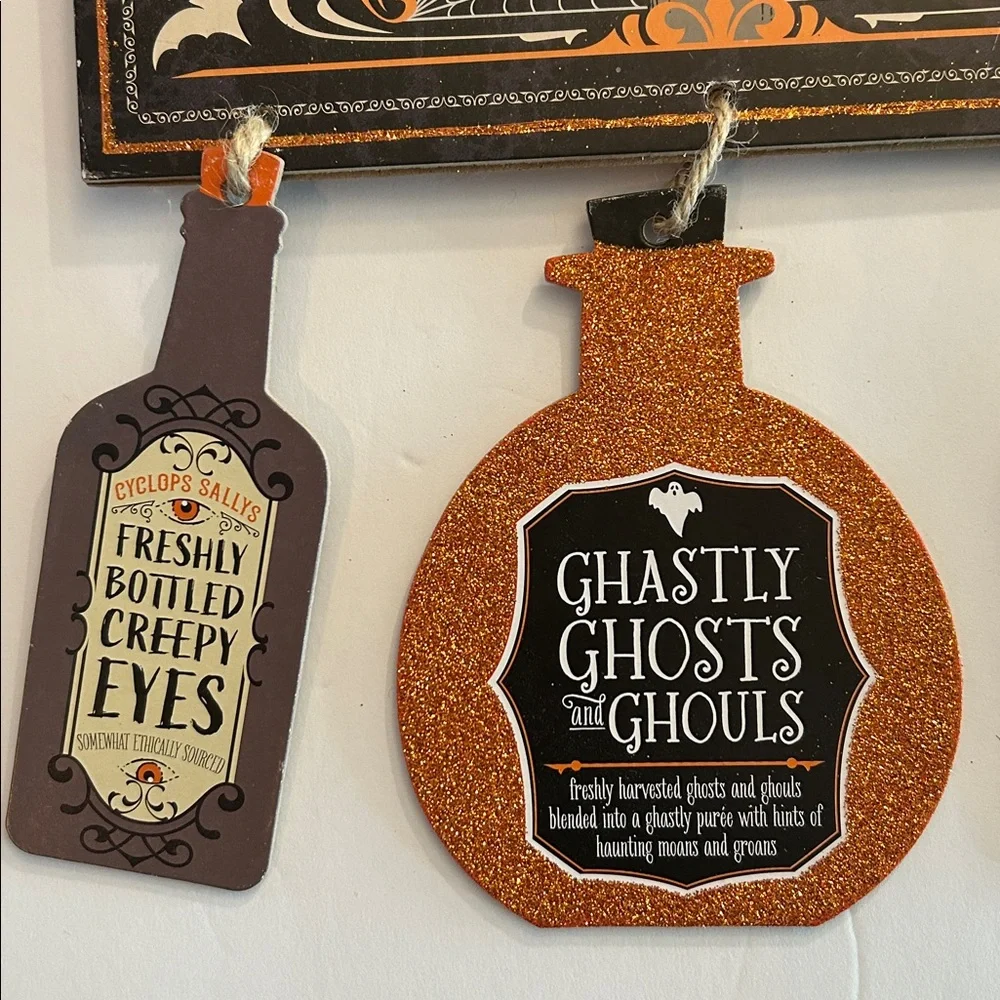 Halloween Oddities and Curiosities Wall Decor NEW fall decor - Picture 3 of 9
